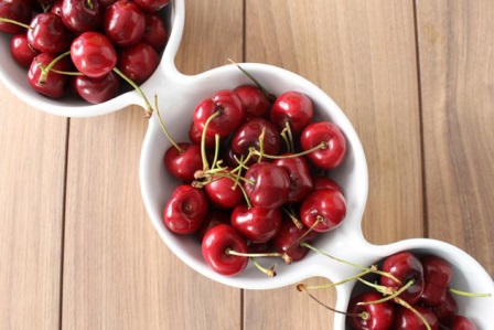 cherry-almond-smoothie-1.jpg